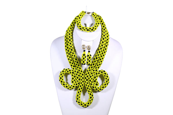 Three Curl Necklace - MORE COLORS