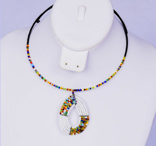 Jide Gear White Multicolor Beaded Necklace